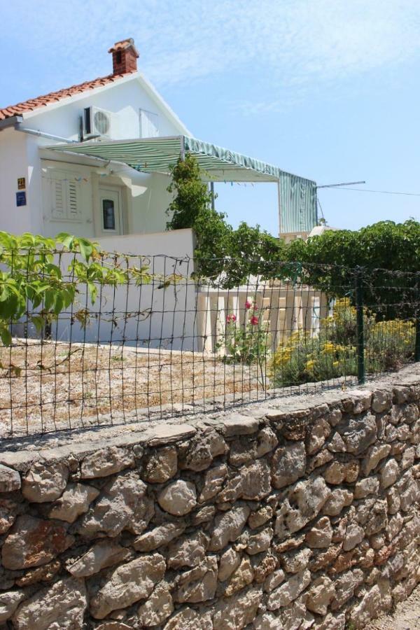 Apartmani Vinko Bol Exteriér fotografie